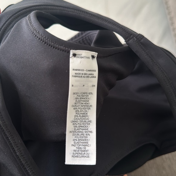 Nike sports bra never worn. With removable padded inserts. - Picture 3 of 5